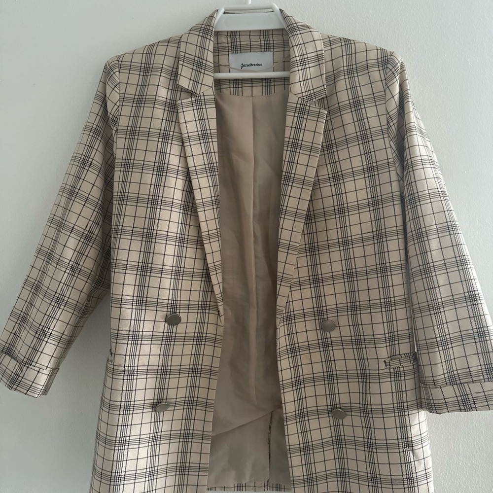 Stradivarius Checkered Blazer in Beige and Black
